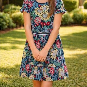 Gymboree Floral Dress. Size L(10-12) NWT